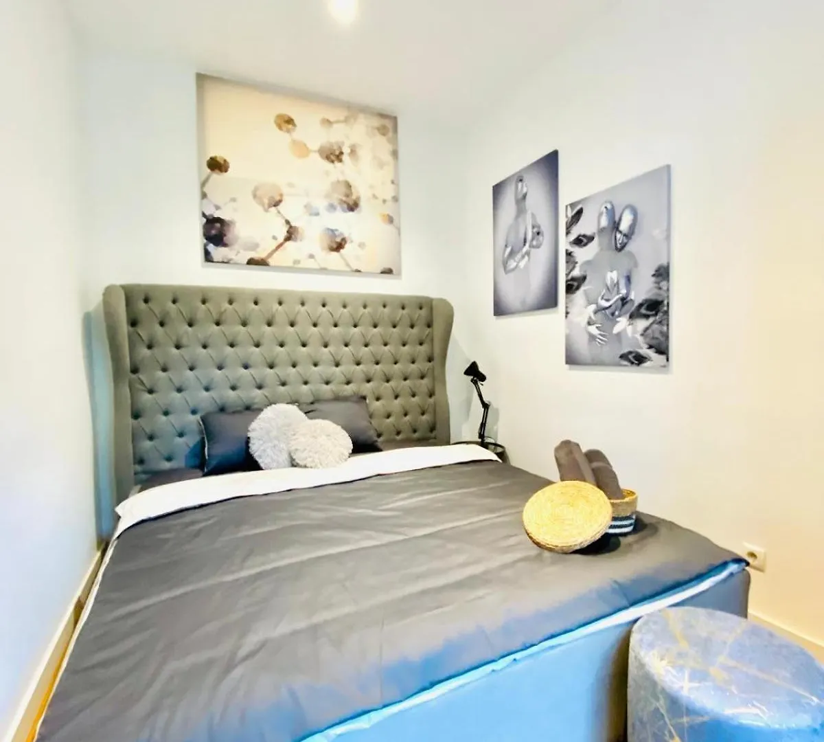 Elegant 2Br Apartment With Balcony Near Millennium City Vienna