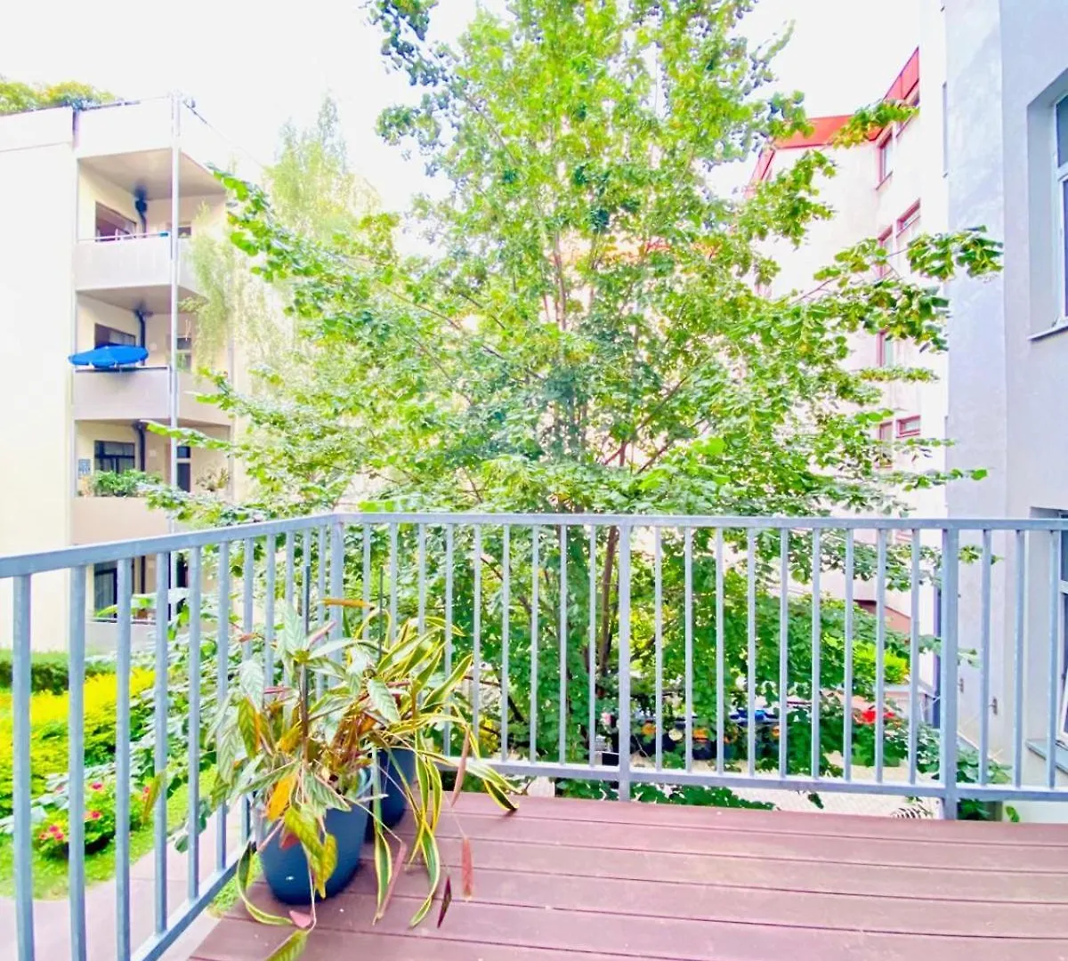 Elegant 2Br Apartment With Balcony Near Millennium City Vienna